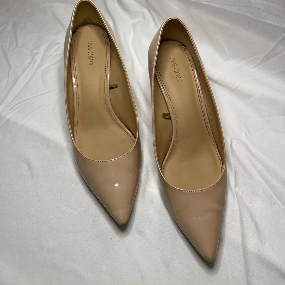Nude Patent Pointed Toe Pumps